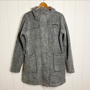 Columbia Grey Panorama Long Jacket. Size XL.